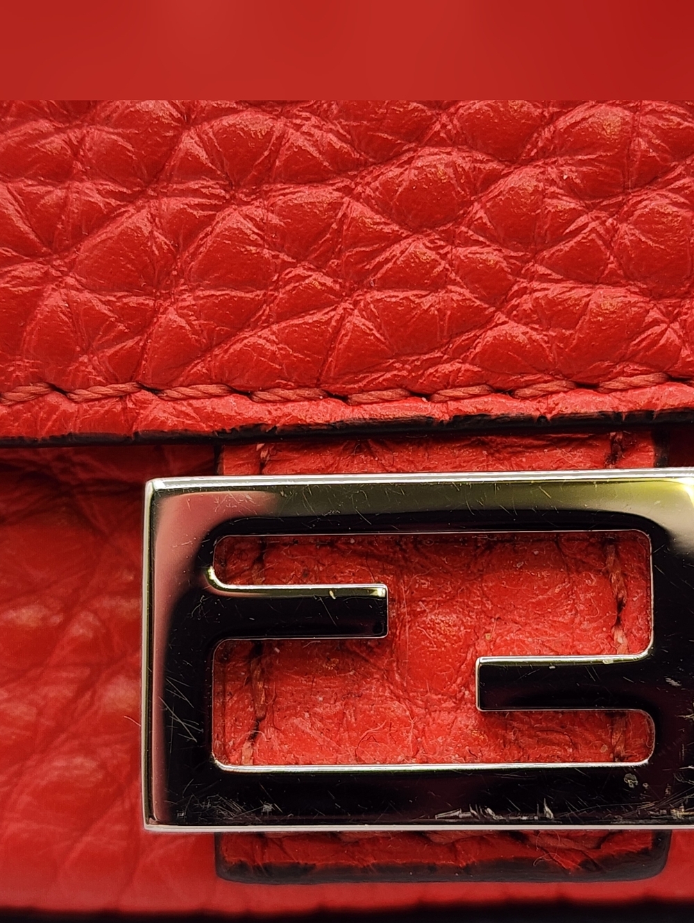 Fendi Poppy Pebbled Nano Baguette - Picture 8 of 11